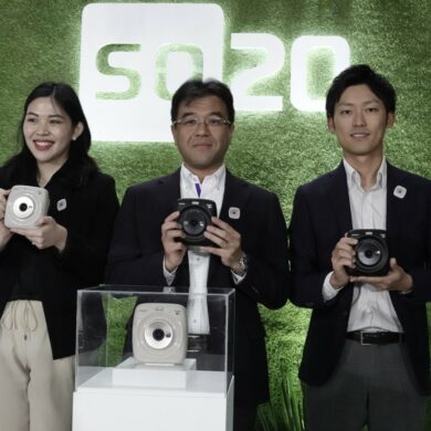 fujifilm SQ20 1