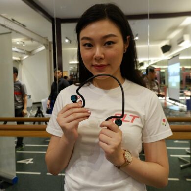 plantronics 4