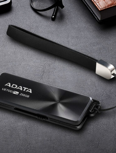 ADATA UE700 Pro 1