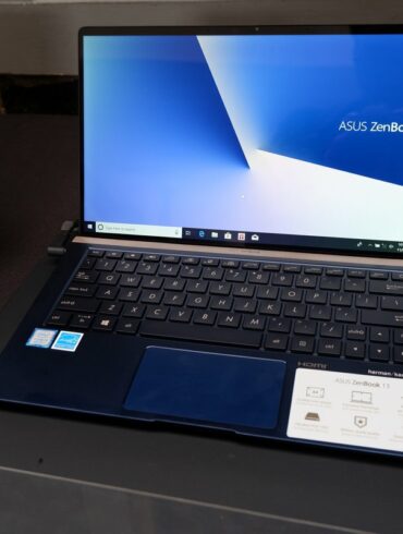 ASUS ZenBook 13 UX333 1 ASUS ZenBook 13 UX333 1