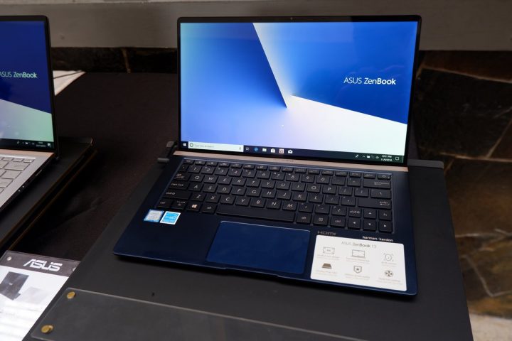 ASUS ZenBook 13 UX333 1