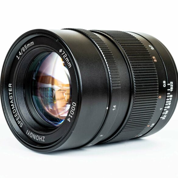 Mitakon Speedmaster 65mm 1