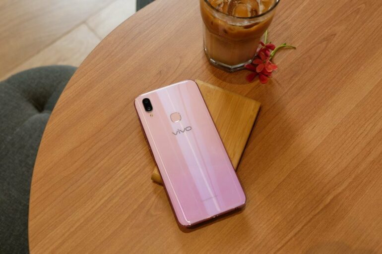 Vivo V11 Fairy Pink 1 Vivo V11 Fairy Pink 1