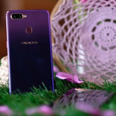 oppo f9 purple tampak belakang oppo f9 purple tampak belakang
