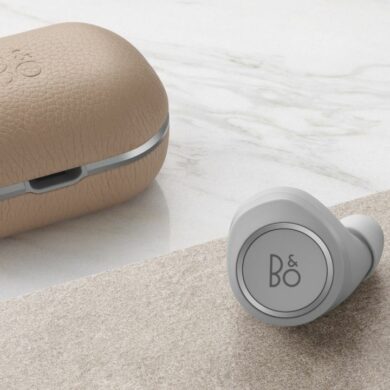 BO BeoPlay E8 2.0 3