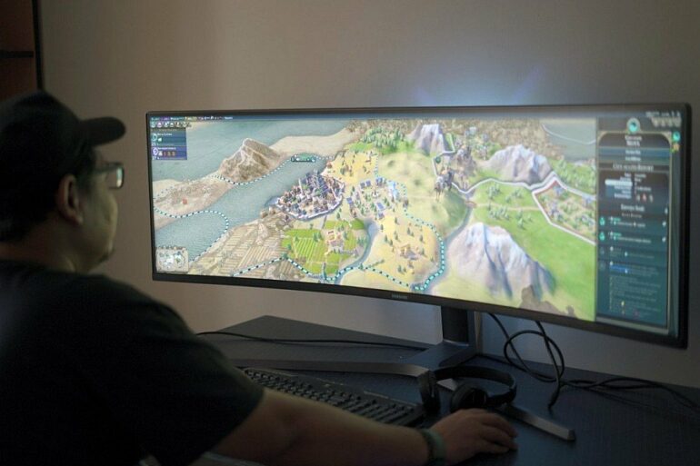 Review Samsung CHG90 1