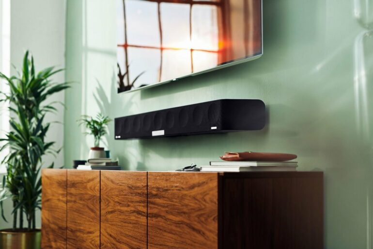 sennheiser ambeo soundbar living room ces 2019 sennheiser ambeo soundbar living room ces 2019