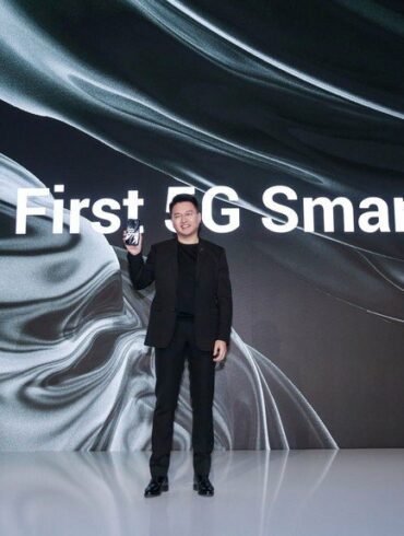 Anyi Jiang Vice President OPPO Anyi Jiang Vice President OPPO