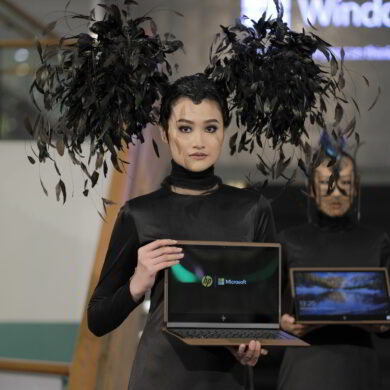 HP Spectre Folio launch 1