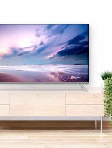 Polytron Smart TV 4K 75 inci 2