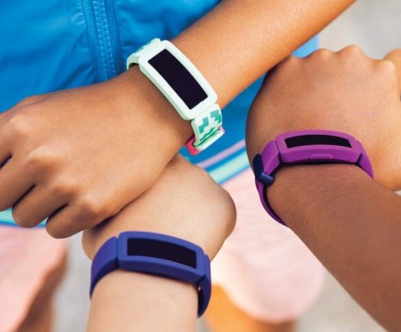 Fitbit Ace 2: Desain Lebih Berwarna, Bisa Diajak Berenang 22 Fitbit Ace 2