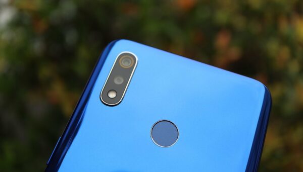 Realme 3 blue kamera belakang Realme 3 blue kamera belakang