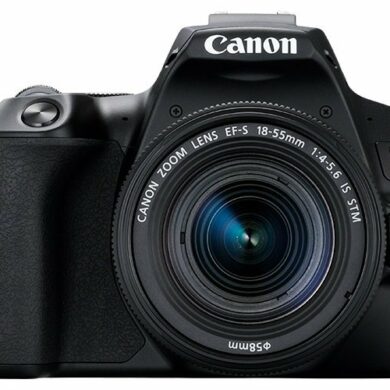 CANON EOS 250D 1