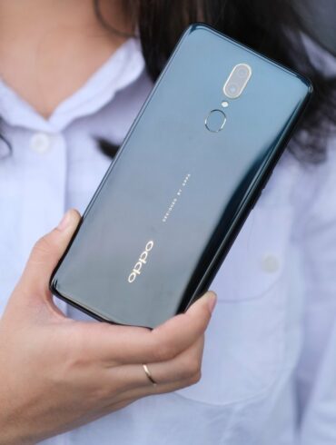 OPPO F11 green