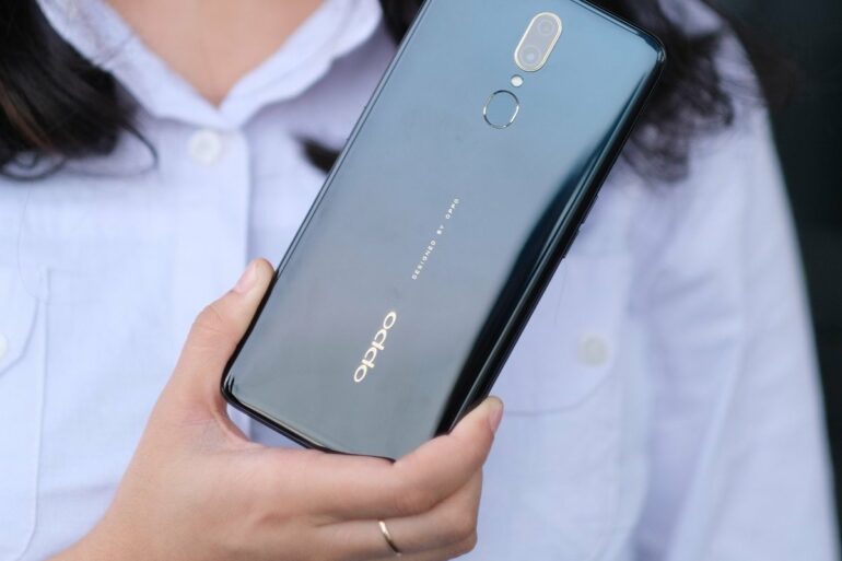 OPPO F11 green