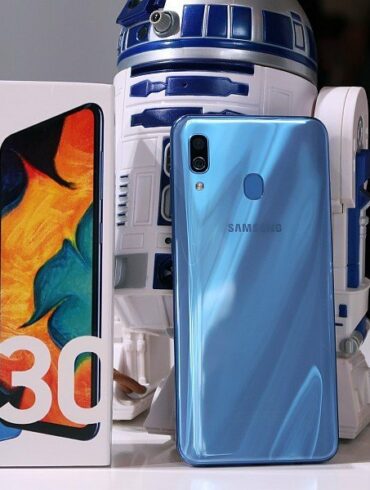 Samsung Galaxy A30 4
