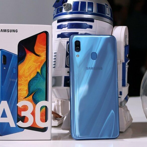 Samsung Galaxy A30 4