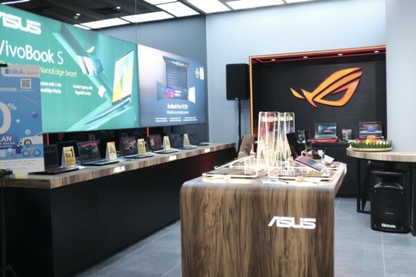 asus exclusive store 4