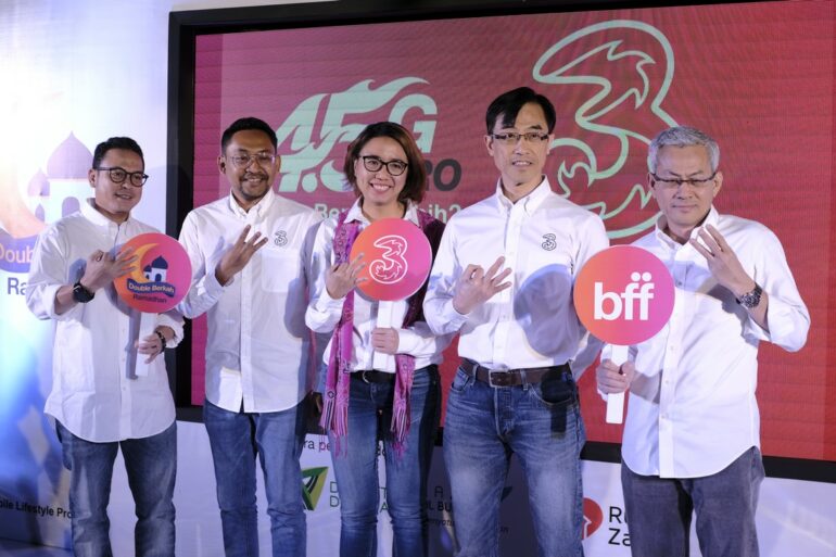 3 Indonesia Gelar Program Ramadan Dobel Berkah untuk Wujudkan Semangat Wirausaha dan Berbagi Kebaikan 28 3 Indonesia 1