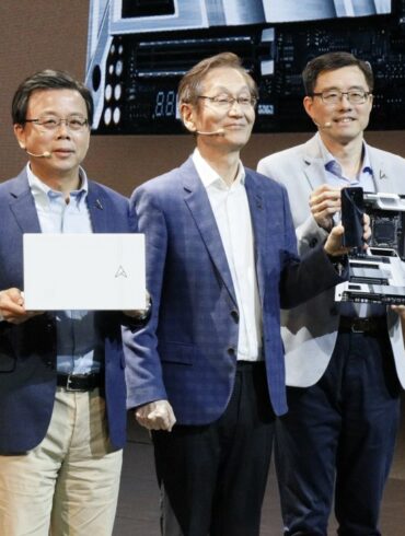 ASUS 30th Anniversary 1 ASUS 30th Anniversary 1