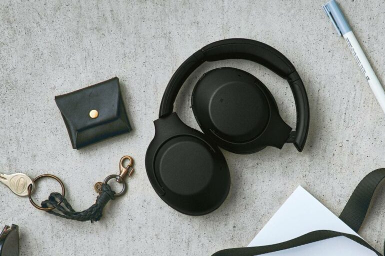 Sony WH XB900N 1