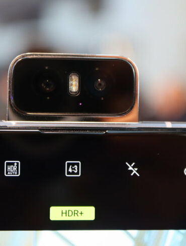 ASUS Zenfone 6 flip camera depan