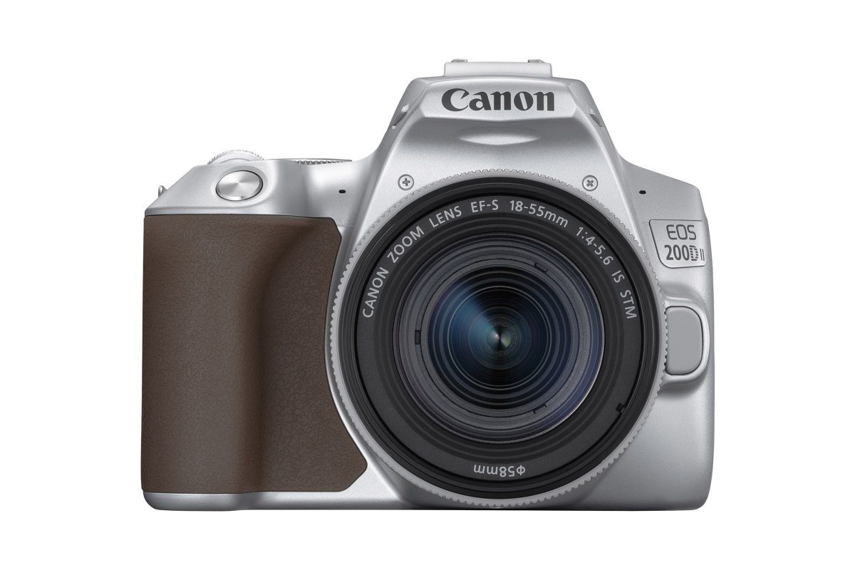 Canon EOS 200D II 3