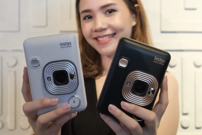 Fujifilm Instax Mini Li Play 2