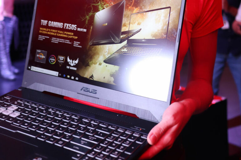 ASUS TUF FX505, Laptop Gaming Pertama dengan Prosesor AMD Ryzen Mobile Gen 2 Seri 3000 38 asus tuf fx505 1