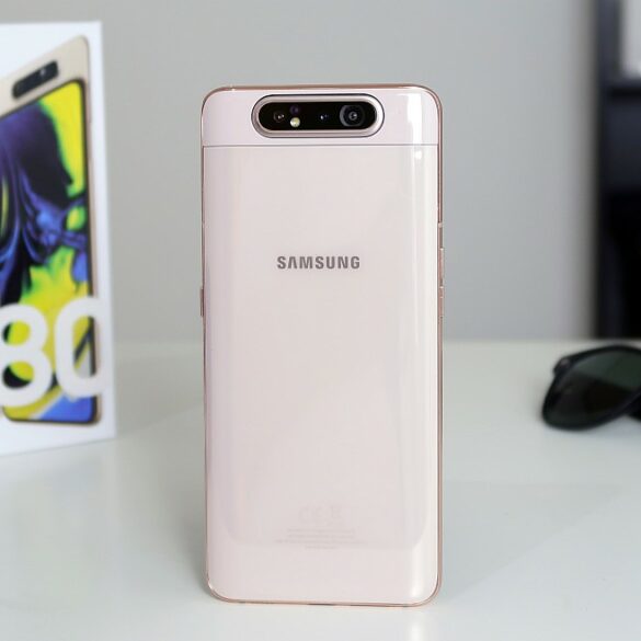Berminat Membeli Samsung Galaxy A80? Simak Dulu Kelebihan dan Kekurangannya 64 Galaxy A80 Indonesia 2 1