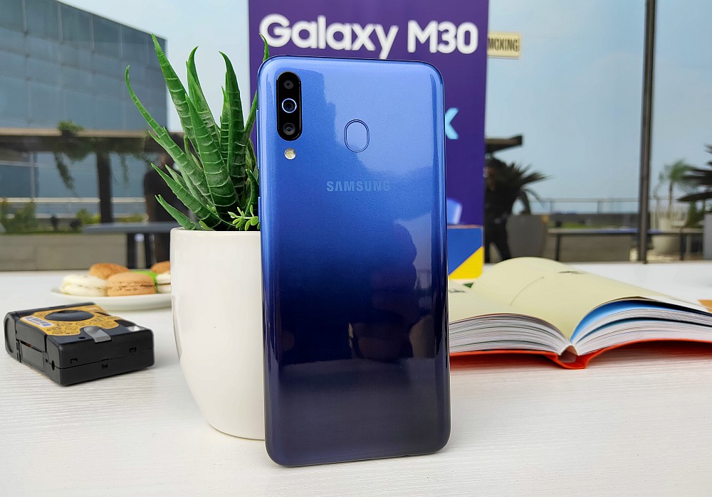 Hadir Di Indonesia, Samsung Galaxy M30 Dijual Dengan Harga 3 Jutaan