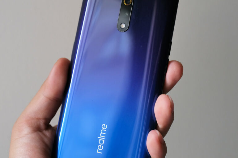 10 Fitur Canggih Realme X yang Wajib Anda Ketahui 52 Realme X belakang