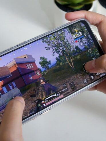 Vivo Z1 Pro 1 1
