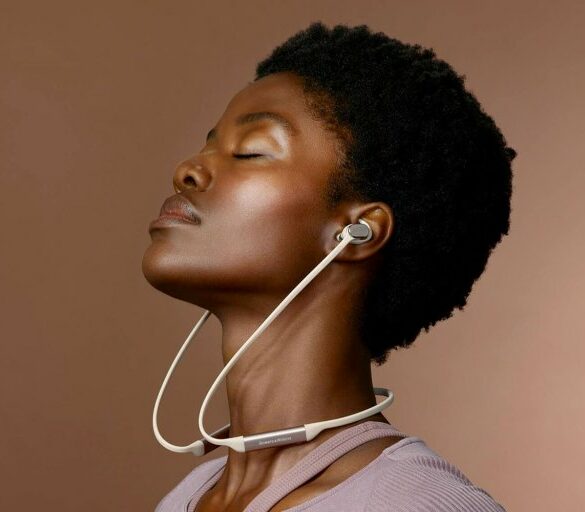 Bowers and Wilkins PI3 1