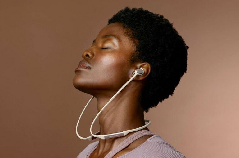 Bowers and Wilkins PI3 1