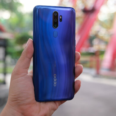 OPPO A9 2020 space purple belakang