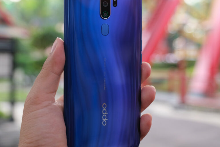 OPPO A9 2020 space purple belakang OPPO A9 2020 space purple belakang