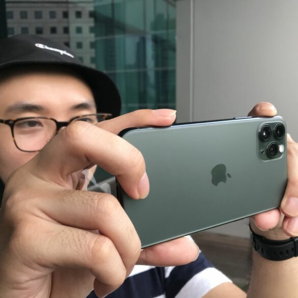 iPhone 11 Pro 2