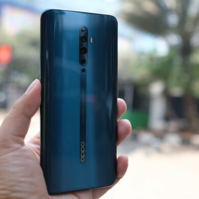 OPPO Reno 2F quad camera