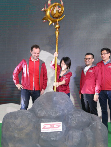 lord of estera launch