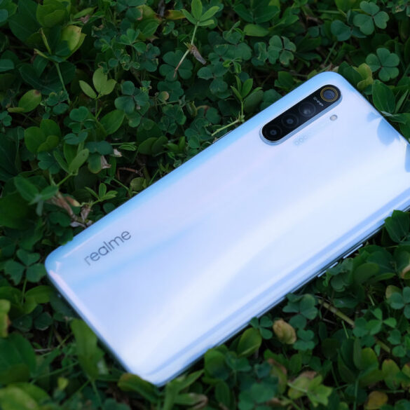Review Realme XT : Smartphone Pertama Realme dengan Kamera 64 Megapixel 19 realme xt tampak belakang