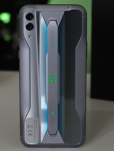 Black Shark 2 Pro 4 Black Shark 2 Pro 4