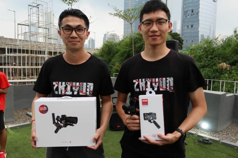 Resmi diluncurkan, Zhiyun Smooth Q2 dan Weebill-S Bawa Rancangan Sangat Ringkas dan Baterai Tahan Lama 45 zhiyun 1
