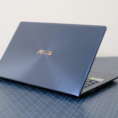 ASUS ZenBook 13 UX334 4