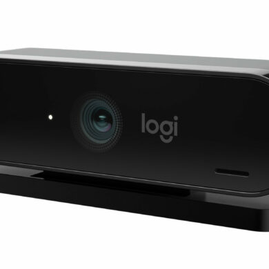 Logitech 4K Pro Magnetic Webcam