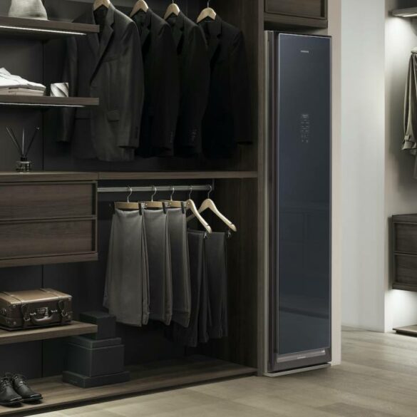 Samsung AirDresser 1