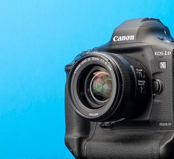 canon eos 1DX Mark III 2