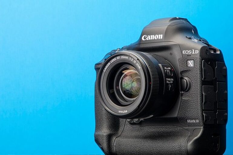 canon eos 1DX Mark III 2