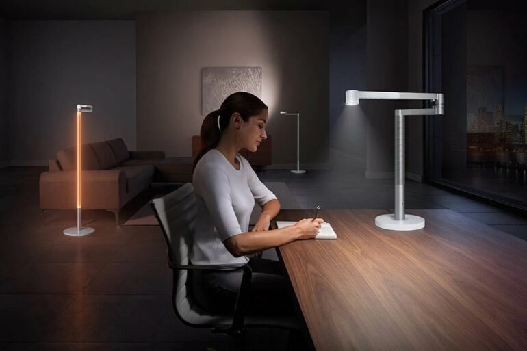 Dyson Lightcycle Morph: Lampu LED Pintar yang Bisa Bertahan Hingga 60 Tahun 37 dyson lightcycle morph 3