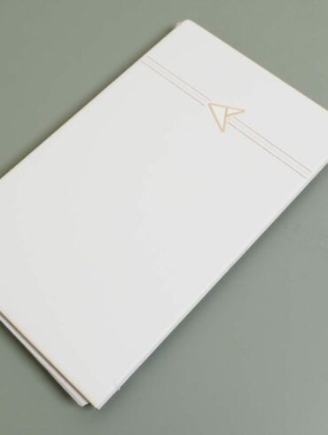 Review ASUS ZenBook Edition 30 UX334F: Laptop ASUS ZenBook Edisi Spesial dengan Lapisan Kulit Asli 67 ASUS ZenBook 13 30th Anniversary 1